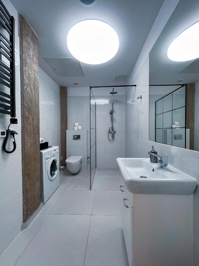Mojemiedzyzdroje Lu 8B - Luksusowy Apartament 100 Metrow Od Morza 외부 사진